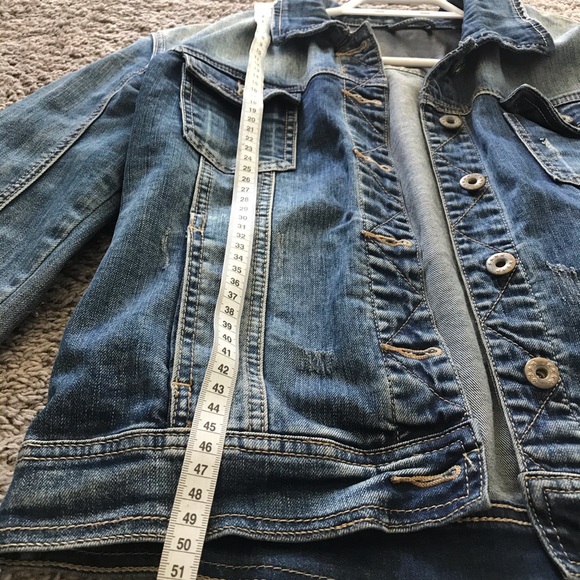 Denim jacket - Picture 3 of 6